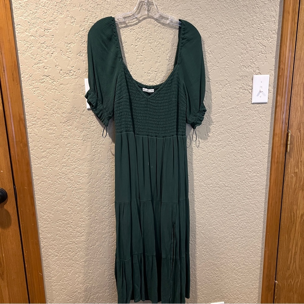 Abercrombie & Fitch Green Midi Dress